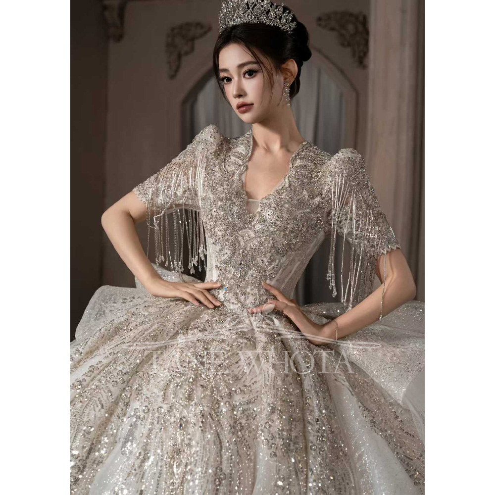 Embroidery Organza - Luksusowa suknia ślubna z krótkim rękawem,
