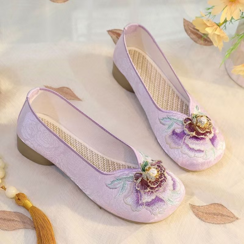 Embroidery Cloth - Damskie buty na niskim obcasie, haftowane,