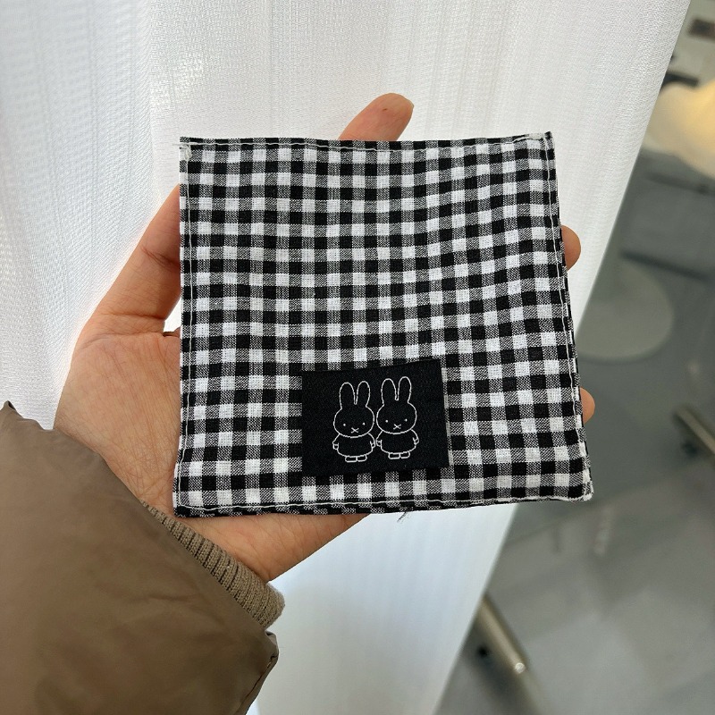 Urocze podkładki z serii Miffy – Embroidery Cloth recenzja i cena