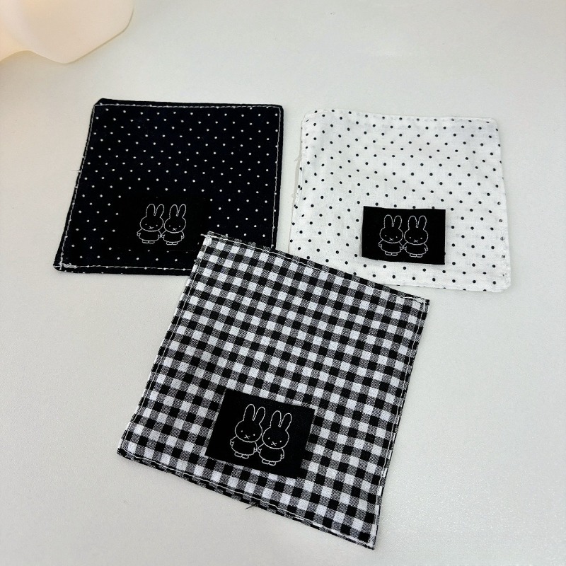 Urocze podkładki z serii Miffy – Embroidery Cloth recenzja i cena