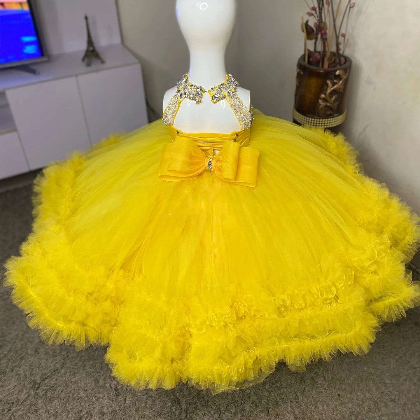 Przepiękna Żółta Sukienka dla  – Embroidery Yellow Flower recenzja i cena