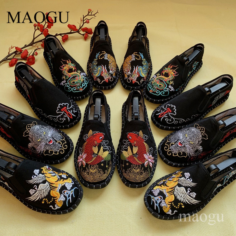 Unisexowe wsuwane buty w chińs – Embroidery Stitch recenzja i cena