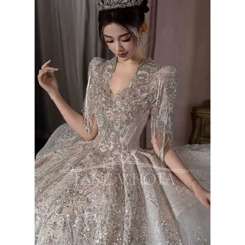 Luksusowa suknia ślubna z krót – Embroidery Organza recenzja i cena